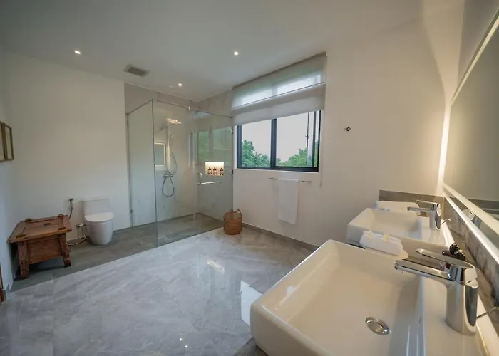Bulle Jimbaran, Pool, Patio & Nusa Dua Villa *