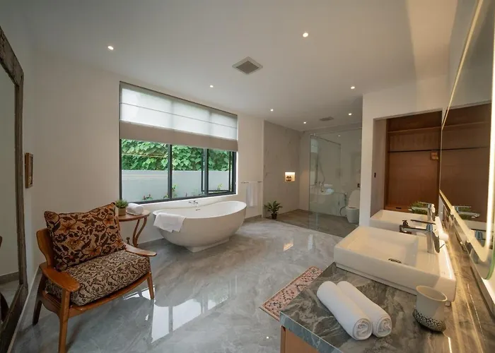 Bulle Jimbaran, Pool, Patio & Nusa Dua Jimbaran